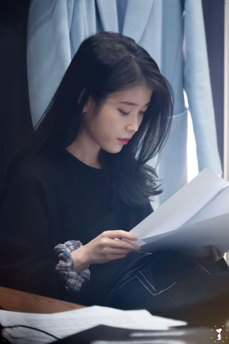 𝐖𝐡𝐨 𝐢𝐬 𝐥𝐞𝐞 𝐣𝐢𝐞𝐮𝐧?